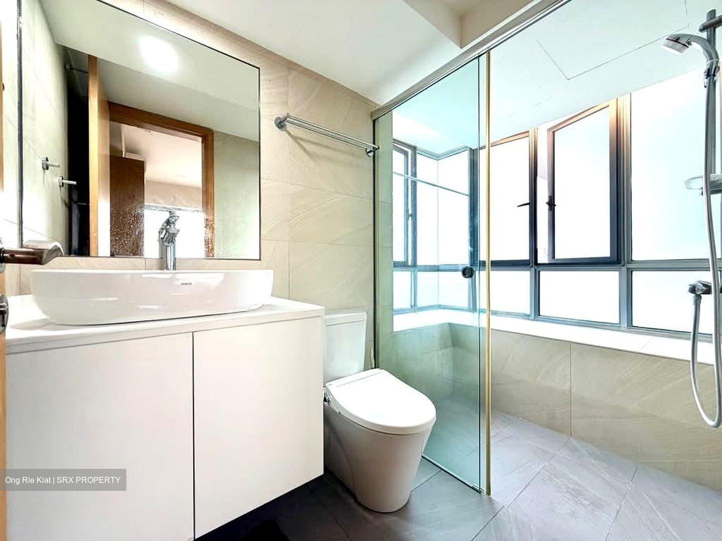 Esta Ruby (D14), Apartment #566371181
